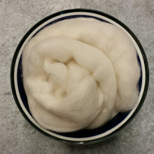 Load image into Gallery viewer, Natural White Merino Wool Roving for Felting, Spinning, Weaving or Dyeing -1 oz- 21.5 Micron - OEKO Tex 100 Certified

