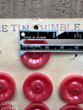 Load image into Gallery viewer, Vintage Pink Plastic Buttons - Card of 7 - 22mm (7/8 inch)
