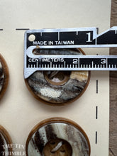 Load image into Gallery viewer, Vintage Brown Plastic Buttons - Card of 8 - 25mm (1 inch) - Faux Tortoise Shell
