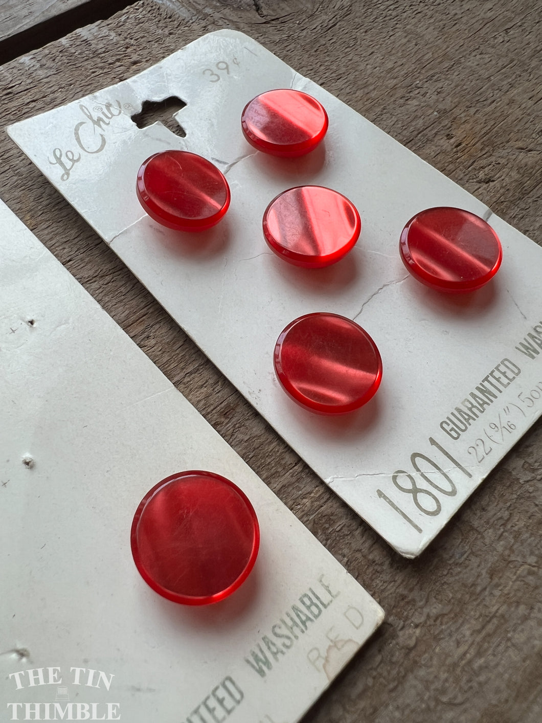Vintage Red Plastic Cardigan Buttons for Sweaters - Card of Seven - 15mm (5/8 inch)