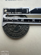 Load image into Gallery viewer, Pewter Krone Button - Vintage Scandinavian Silver Button for Sweaters and Knitwear - 20mm
