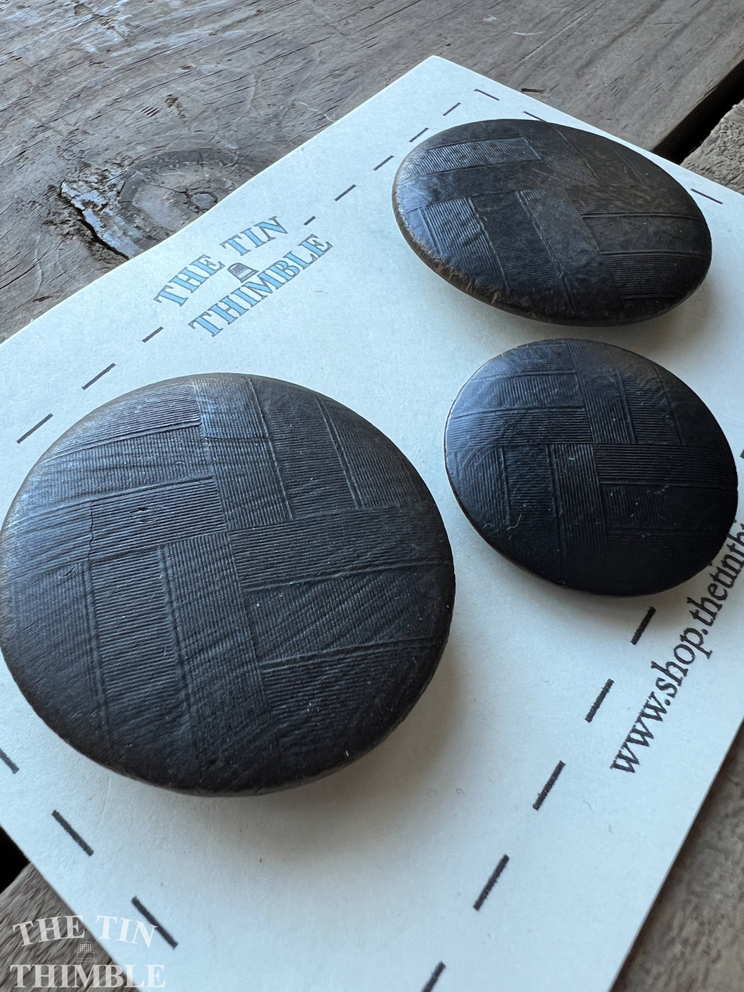 Vintage Wood Basketweave Buttons - Set of 3 Wood Buttons - 45mm (1 3/4 Inch) & 30mm (1 1/4)