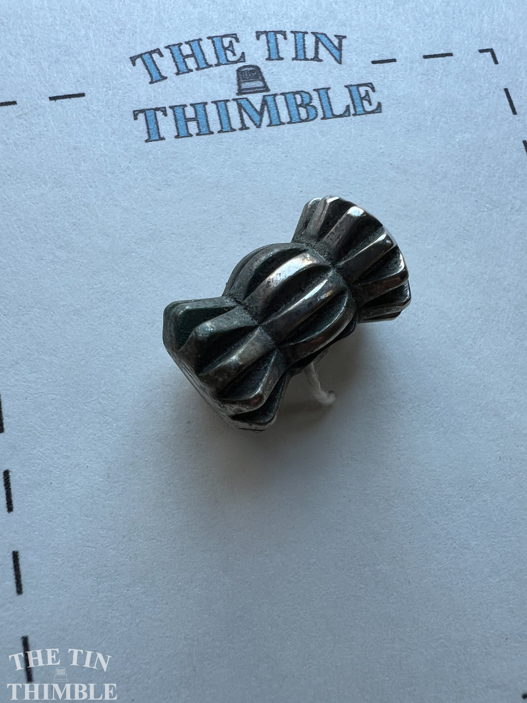 Vintage Tassel Toggle Closure - Single - 20mm (3/8 Inches) x 13mm - Silver Metal