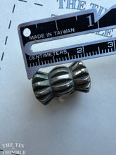 Load image into Gallery viewer, Vintage Tassel Toggle Closure - Single - 20mm (3/8 Inches) x 13mm - Silver Metal
