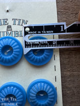 Load image into Gallery viewer, Vintage Blue Plastic Buttons - 20mm (73/4 Inch) - Set of 6 - Patterned Blue Buttons

