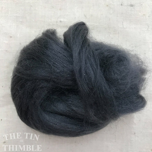 Hand Dyed Tussah Silk / Silk / Silk Fiber / Spinning / Felting / Natural / 1/8 Oz / Silk Roving / Gunmetal