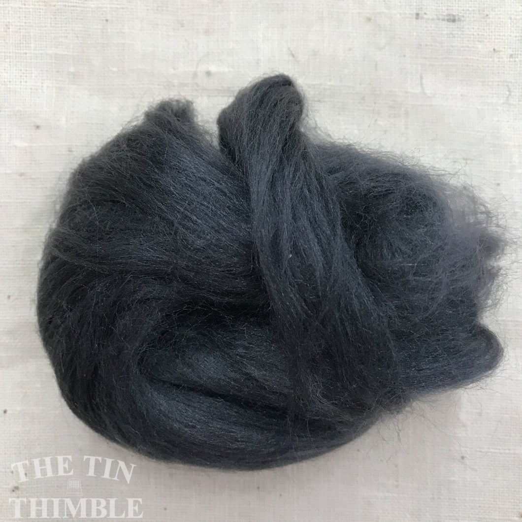 Hand Dyed Tussah Silk / Silk / Silk Fiber / Spinning / Felting / Natural / 1/8 Oz / Silk Roving / Gunmetal