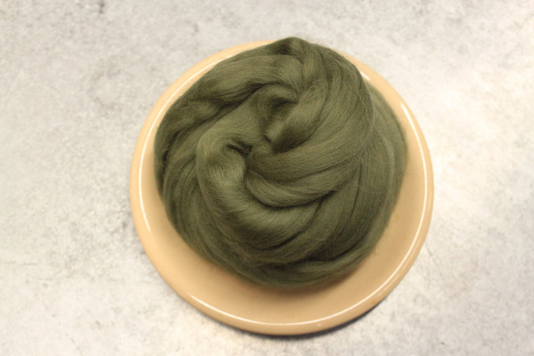 Moss Superfine Merino Wool Roving - 1 oz - Nuno Felting / Wet Felting / Felting Supplies / Green Roving / Extra Fine / Superfine Roving