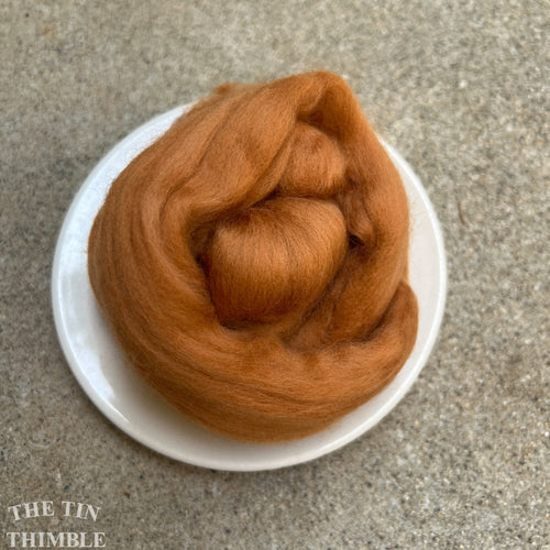 Cinnamon Superfine Merino Wool Roving - 1 oz - Nuno Felting / Wet Felting / Felting Supplies / Orange Roving / Extra Fine / Superfine Roving