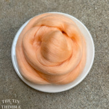 Load image into Gallery viewer, Flamingo Orange Superfine Merino Wool Roving - 1 oz - 19 Micron Roving for Felting, Weaving, Spinning and More
