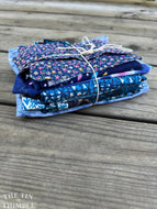 Fabric Scrap Bundle / Vintage and New Fabric Scraps / Flannel Fabric Destash Grab Bag / SB314