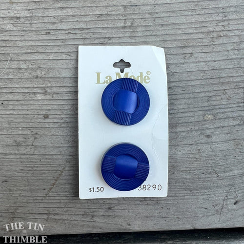 Vintage Plastic 'La Mode' Blue Plastic Buttons - Card of 2 - 25mm or 1 Inch