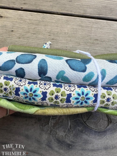 Fabric Scrap Bundle / Vintage and New Fabric Scraps / Cotton Fabric Destash Grab Bag / SB325 / Blue and Green