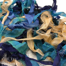 Load image into Gallery viewer, Silk Selvedge Scrap Bag / Mixed Bag / Silk Scraps / Felting Texture / Felting Fibers / Multi Color / 1/2 Oz / Wet Felting / Nuno Felting
