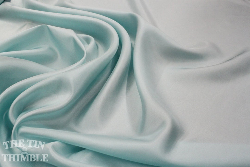Silk Fabric / China Silk / Habotai Silk / 1 Yard / 100% Silk / Pale Aqua Silk / Blue Silk / Silk by Yard / Garment Fabric / Silk for Felting