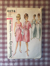 Load image into Gallery viewer, Vintage Sewing Pattern / Simplicity Dress Pattern / Simplicity 6174 / Bust 31.5 / V Dart Dress / Simplicity Pattern / 1960s Fashion
