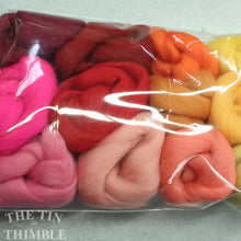 Load image into Gallery viewer, Small Quantities of Merino Wool Roving for Felting and Crafts - 1.5 Oz Total - Mixed Warm Tones
