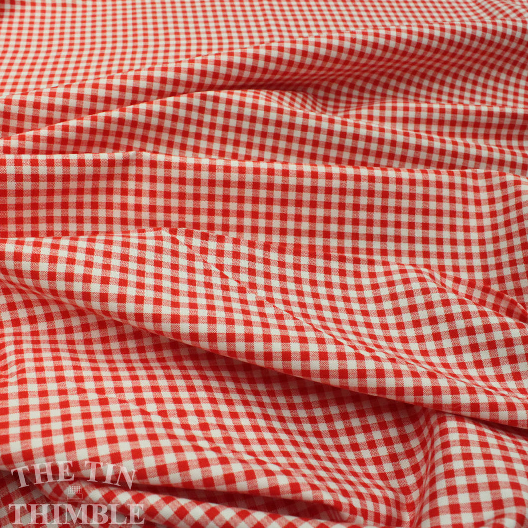 Red Gingham Oxford Fabric - 1 Yard - Cotton Fabric / Fabric by Yard / Kokka Gingham / Japanese / 100% Cotton Gingham / Red White Check