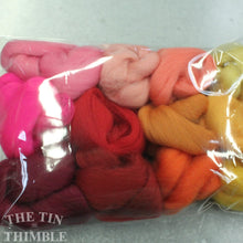 Load image into Gallery viewer, Small Quantities of Merino Wool Roving for Felting and Crafts - 1.5 Oz Total - Mixed Warm Tones
