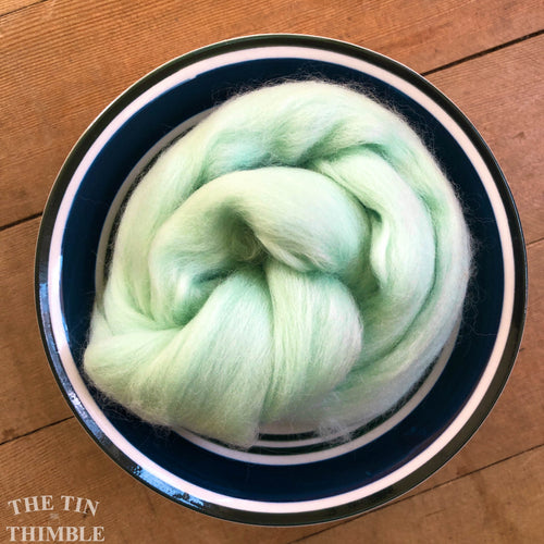 Mint Merino Wool Roving - 1 oz - Nuno Felting / Wet Felting / Felting Supplies / Hand Felting / Needle Felting / Fiber Supply / Fiber Art