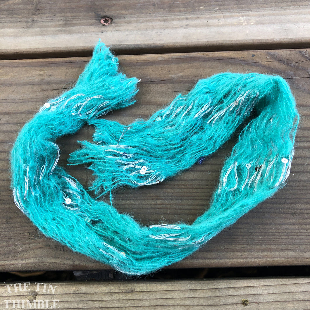 Tubular Yarn #36 / Felting Fiber / Cool Fiber - 18