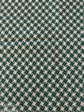 Load image into Gallery viewer, Authentic 1940s Green and white Printed Vintage Fabric - 100% Cotton
