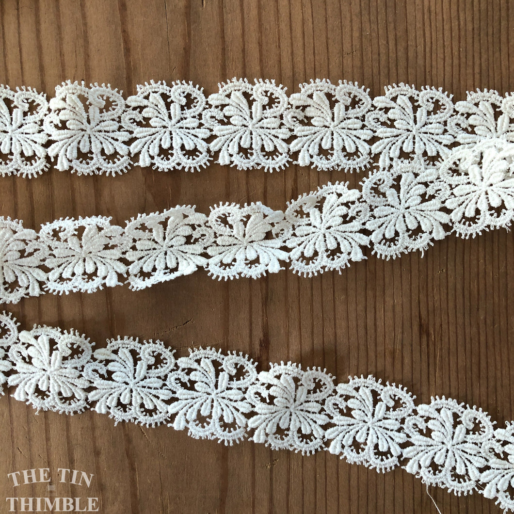 Vintage Cotton Lace Trim - By the Half Yard - 1" Wide - Off White