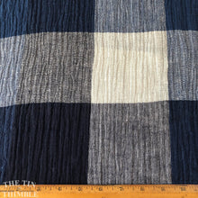 Load image into Gallery viewer, Textured 100% Linen - Blue and White Yarn Dyed - Giant Buffalo Plaid
