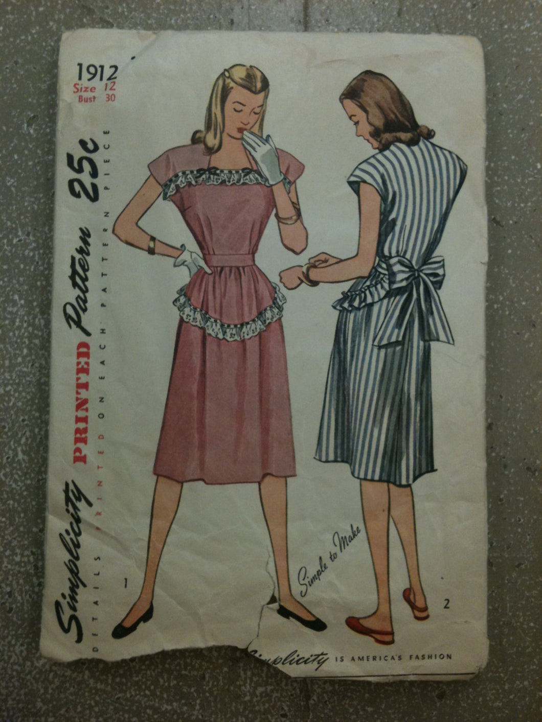 1940s Dress Pattern / Vintage Sewing Pattern for Women / Simplicity 1912 / Size 12 Bust 30 / Peplum Dress / Simplicity Pattern / Tie Back