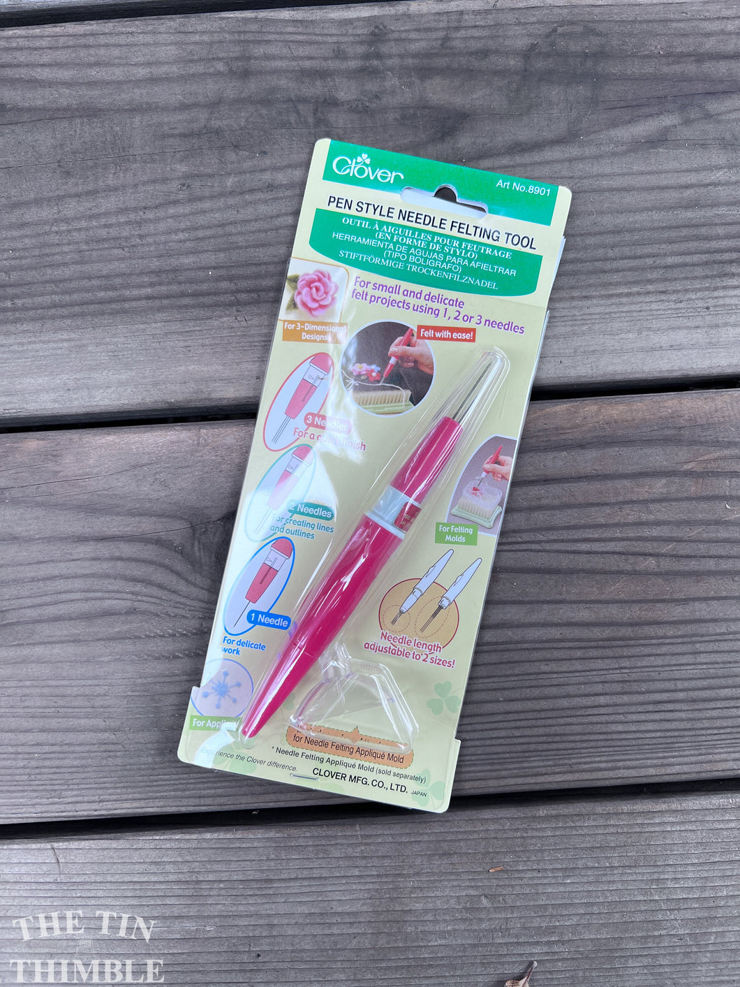 Pen Style Felting Needle Tool by Clover - Comes with 3 Needles - Great for Beginners
