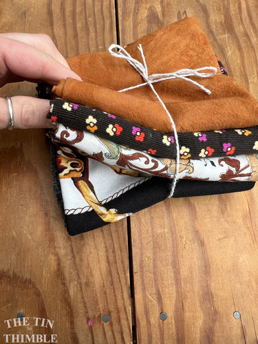 Fabric Scrap Bundle / Vintage and New Fabric Scraps / Brown Fabric Destash Grab Bag / SB294