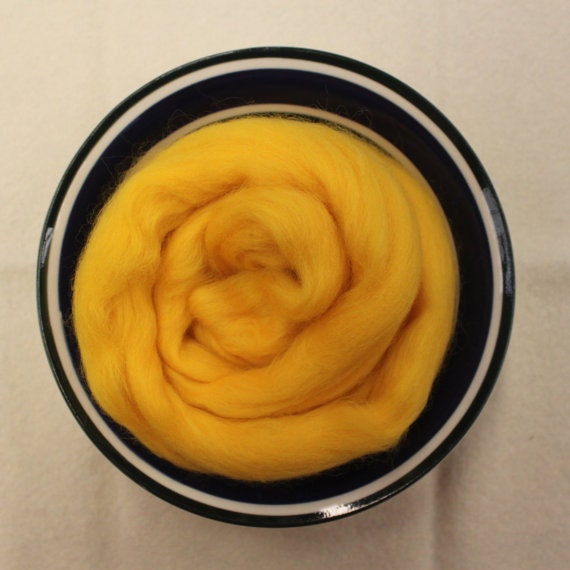 Lemon Yellow Merino Wool Roving - 21.5 micron -1 oz - For Nuno Felting, Wet Felting, Weaving, Spinning and More
