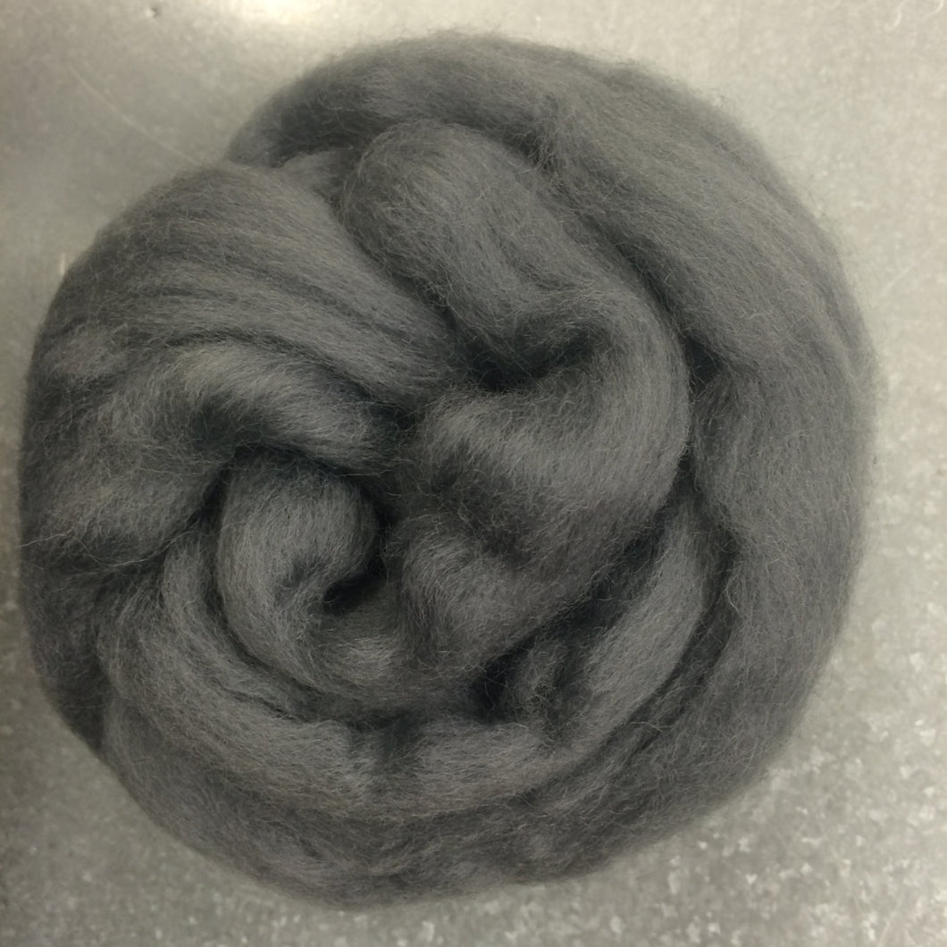 Grey CORRIEDALE Wool Roving - 1 oz - Nuno Felting / Wet Felting / Felting Supplies / Hand Felting / Needle Felting / Fiber Art