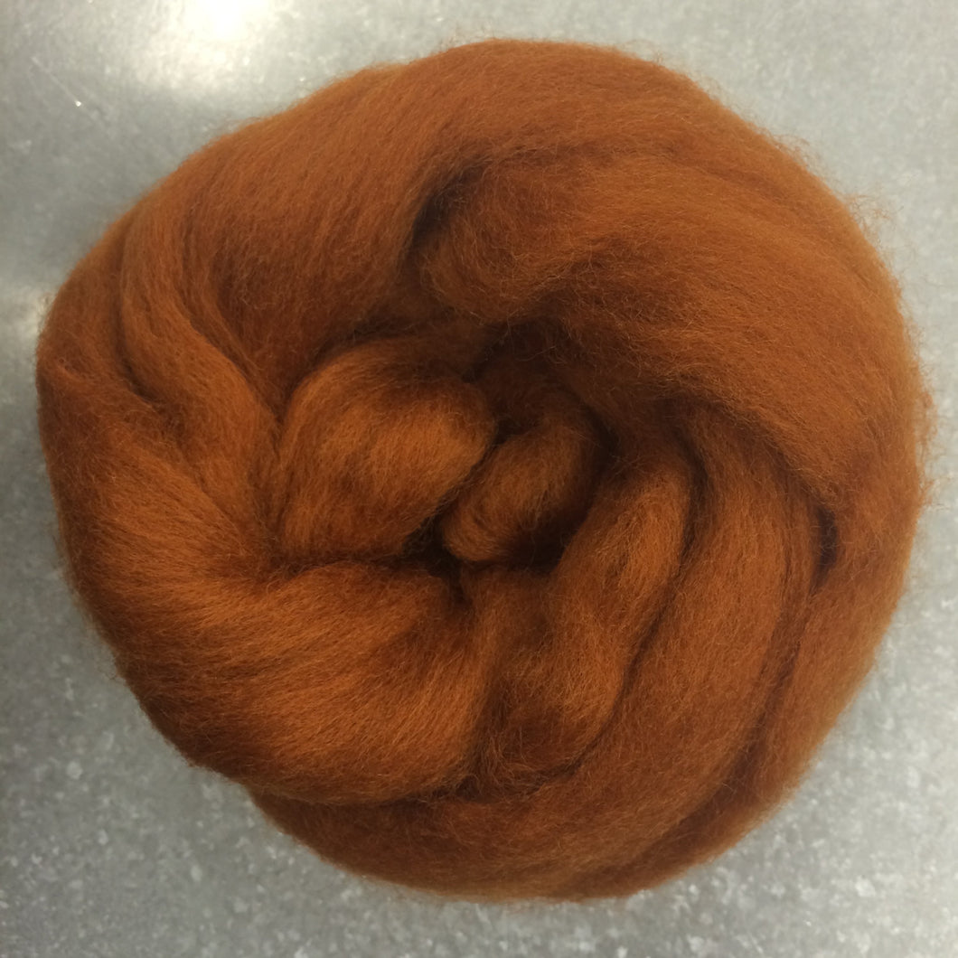 Toffee CORRIEDALE Wool Roving for Felting, Spinning or Weaving - 1 oz - Dyed Wool For Fiber Art