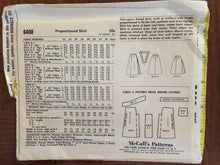 Load image into Gallery viewer, 1960&#39;s Skirt Pattern / Vintage Sewing Pattern / McCall&#39;s 6408 / Waist 24 / Hip 33 / Flared Skirt / 4 Gore Skirt / Side Insets / Knee Length
