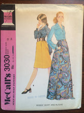 Load image into Gallery viewer, 1970s Skirt Pattern / Vintage Sewing Pattern / Blouse Pattern / McCall&#39;s 3030 / Size 12 Bust 34 / Skirt with Pockets / Maxi Skirt Pattern
